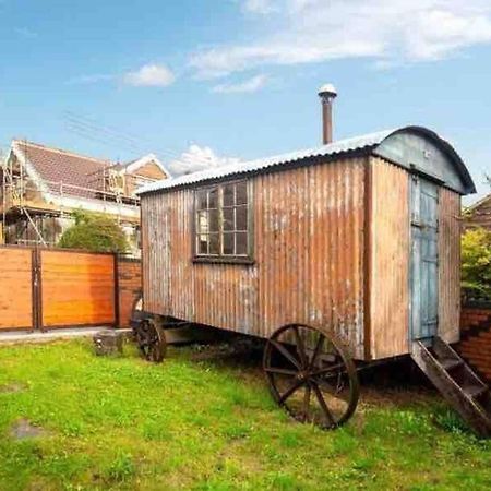 Artist'S Retreat - Old Signal Box - Private Sauna Bath Bagian luar foto