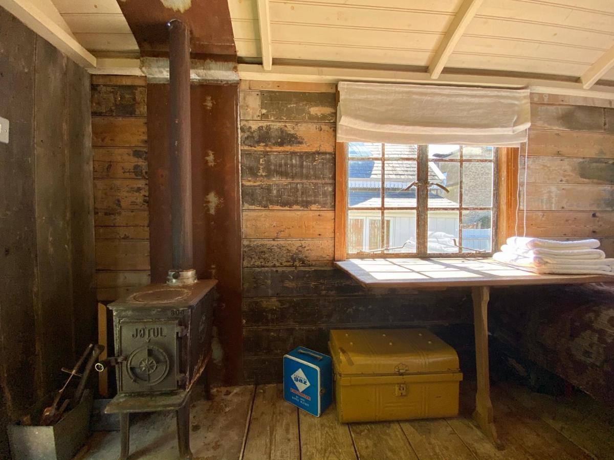 Artist'S Retreat - Old Signal Box - Private Sauna Bath Bagian luar foto